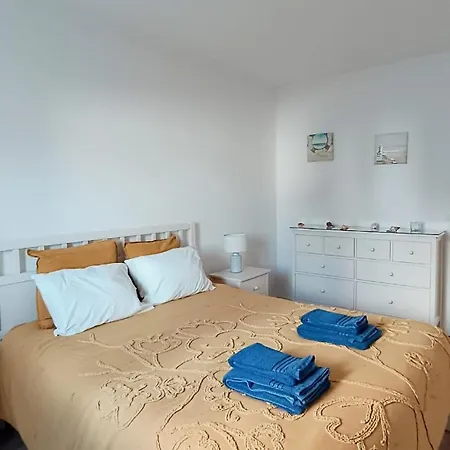 公寓 Peniche's Blue & Yellow *