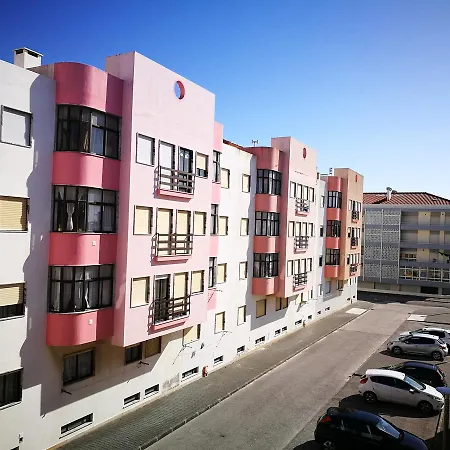 Peniche's Blue & Yellow 아파트 *