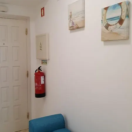 Apartment Peniche's Blue & Yellow Peniche