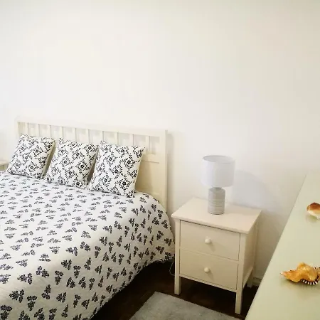 Apartment Peniche's Blue & Yellow *