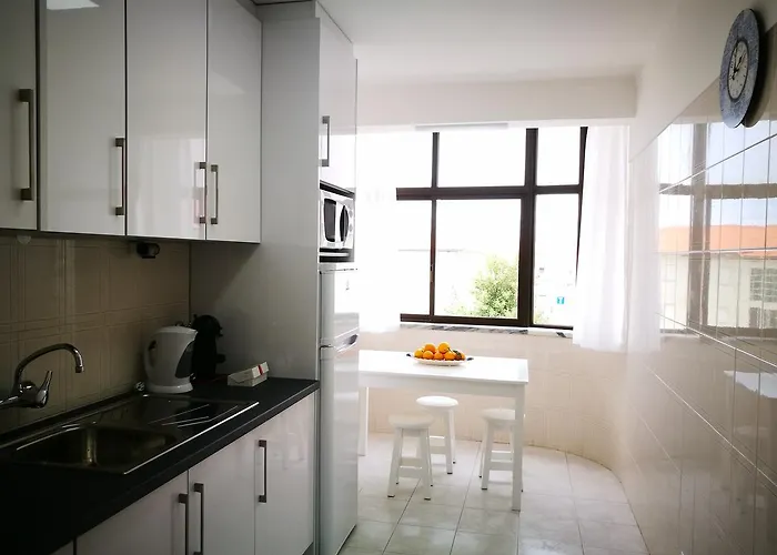 Peniche's Blue & Yellow 公寓